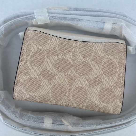New COACH Mini Envelope Wallet With Strap In Signature Canvas - Picture 8 of 9